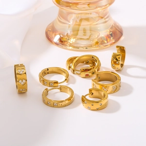 Elegant 18K gold plated stainless steel hoop earrings set with colorful zircon heart charms