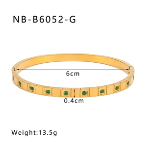 Detailed dimensions of 18K gold plated bangle showing 6cm diameter and 0.4cm width