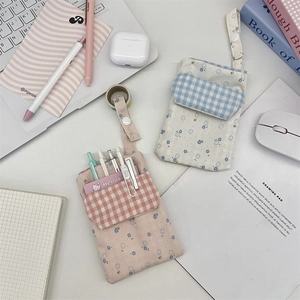 Floral print nurse pocket pouch organizer with contrast grid pocket and snap handle