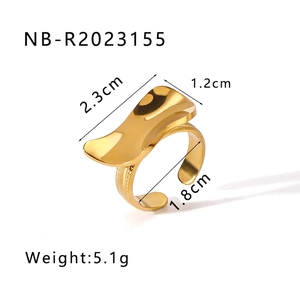 Detailed size view of irregular gold heart-shaped ring with 18K plating and zirconia