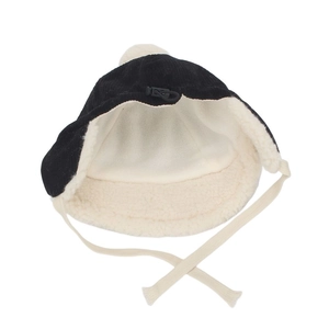 Bonnet aviateur bébé en velours noir avec doublure polaire blanche chaude et oreillettes