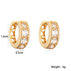 Mini orecchini a cerchio placcati oro 18K con zirconi, dimensioni 1,6cm x 0,5cm