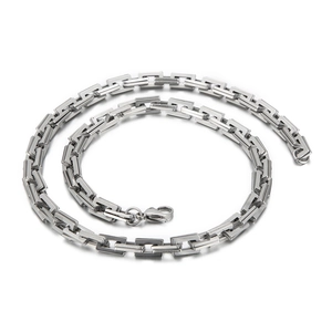 Minimalist silver steel razor blade link necklace with a polished lobster clasp