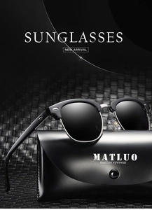 Makroaufnahme von Vintage-Nieten an einer schwarzen Clubmaster-Sonnenbrille