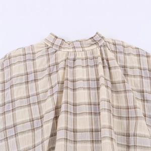 Haut court à carreaux pour femmes avec froufrous en beige et lavande élégant