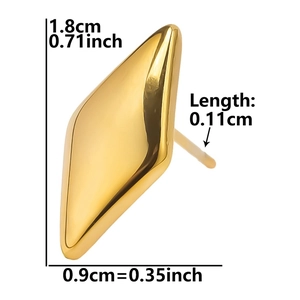 Detail of geometric rhombus gold earring with precise size measurements 1.8cm by 0.9cm