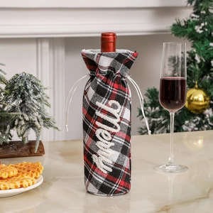 Housse de bouteille de vin de Noël à carreaux avec broderie Merry en décor festif