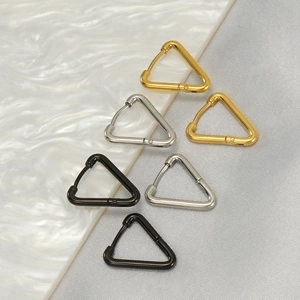 Triangle Hoop Earrings Geometric 18K Gold Plated Stainless Steel Minimalist Huggie Earrings For Women
