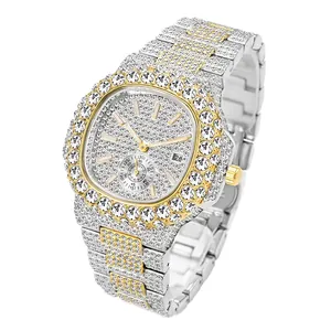 Orologio al quarzo di lusso con diamanti, data e cinturino bicolore stile hip hop