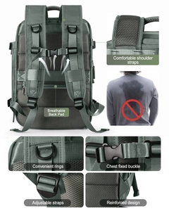 Vista detallada del panel posterior transpirable y correas ergonómicas de esta mochila