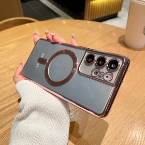 Close-up of the rose gold electroplated camera lens cover and magnetic ring on Samsung case