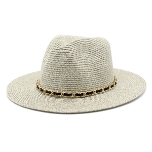 Straw jazz hat with wide brim featuring a chic metal chain and black leather band