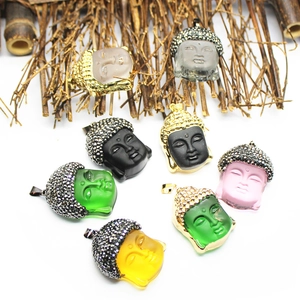 Vintage Buddha Head Pendant Liuli Glass Ethnic Style Rhinestone Inlaid Metal Edge Religious Necklace Charm