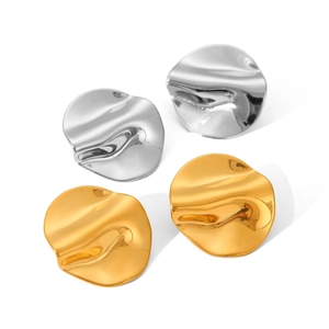 Minimalist geometric wave stud earrings in 18K gold and silver stainless steel finish