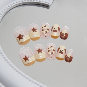 Faux ongles motif chiot mignon avec étoiles brunes et imprimé vache sur miroir cœur