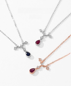 Détails de pendentifs goutte d'eau en argent S925 avec pierres rouges et bleues sur chaînes