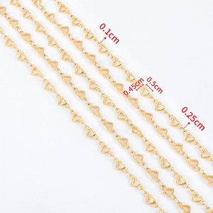 Golden stainless steel heart-shaped chain links in four sizes for jewelry making