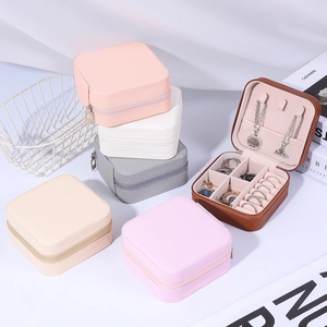 Portable PU leather travel jewelry box with zipper closure in various pastel colors