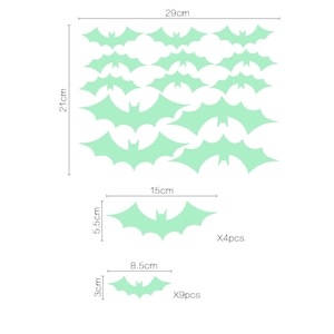 Size guide for Halloween bat wall stickers showing sheet dimensions 29x21cm and bat counts
