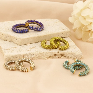 Fashionable 18K gold-plated C-shaped stainless steel earrings with colorful crystals