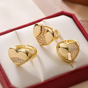 Luxurious 18K gold plated heart rings with cubic zirconia in a jewelry box