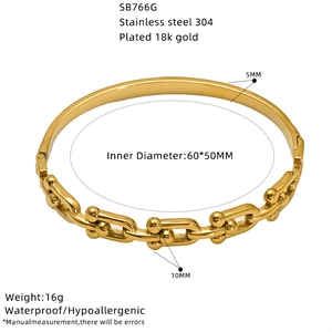 Bracciale rigido in acciaio inossidabile 304 placcato oro 18K con design a catena donna