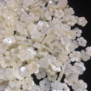 Natural White Shell Flower Beads Carved Mother Of Artificial Pearl Charms For DIY Jewelry Making Handicraft