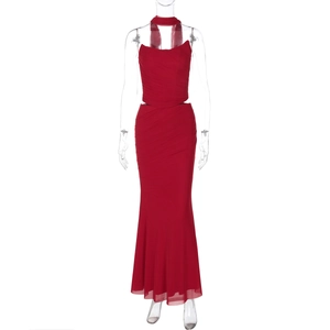 Detail of red sleeveless mesh maxi dress set with pleated texture and matching scarf