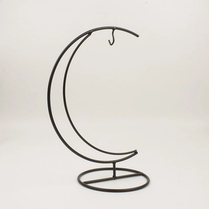 Minimalist black crescent moon metal hanging stand for air plants and micro landscapes