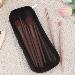 Grande borsa per trucco in rete di nylon nero con set di pennelli professionali