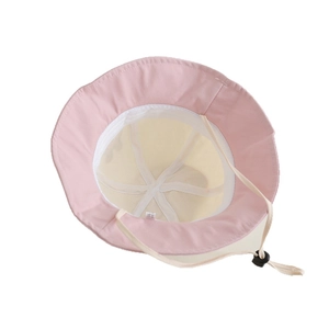 Pink and beige children bear sun hat with adjustable drawstring and interior label