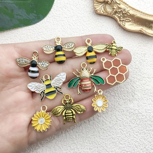DIY enamel bee and sunflower alloy pendants set for handmade jewelry crafts