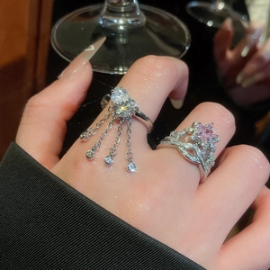 French court style zircon rings with heart tassels and pink star gem on model fingers
