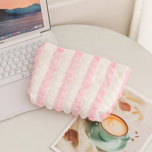Rosa-weiß gestreifte Laptoptasche aus strukturierter Seersucker-Puff-Stoffqualität
