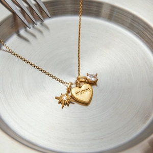 18K gold plated stainless steel necklace with star, MOM heart and zircon pendants