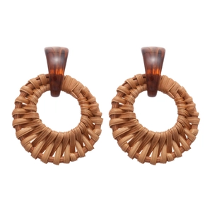 Retro geometric bamboo woven earrings with brown wicker hoops and dark resin studs