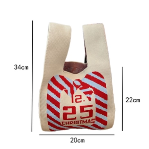 Detailed size chart of Christmas knitted tote bag showing 34cm height and 20cm width