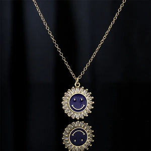 18K vergoldete Sonnenblumen-Halskette mit blauem Emaille-Smiley und Zirkonia-Besatz