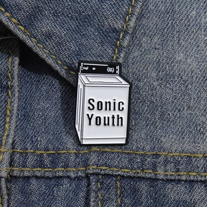 Épingle émaillée machine à laver Sonic Youth rétro sur veste en jean, souvenir de rock