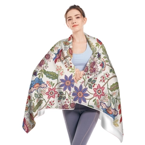 Microfiber beach towel with vintage ethnic floral print in cream and navy blue