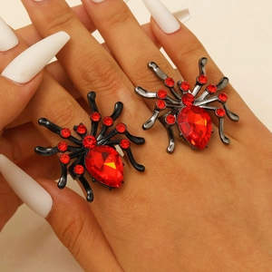 Gothic spider ring with pear-shaped red rhinestone and black alloy finish for Halloween