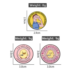 Detailed view of enamel animal brooches with dimensions and weight measurements