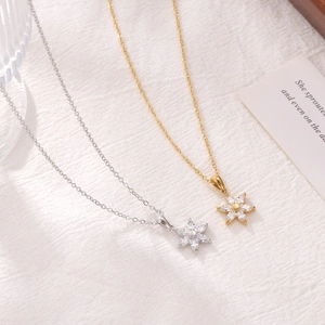 Flower Pendant Necklace Stainless Steel Zircon Sunflower Sweet Elegant Accessories For Women