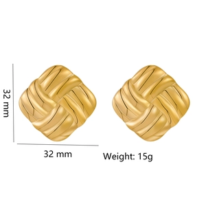 Textured gold-plated stainless steel woven square earrings measuring 32mm with 15g weight