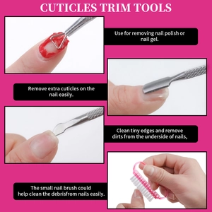 Set per la cura delle unghie da 7 pezzi con spingi cuticole in acciaio e strumenti vari