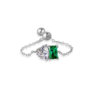 Adjustable S925 silver chain ring with emerald cut green stone and heart crystal