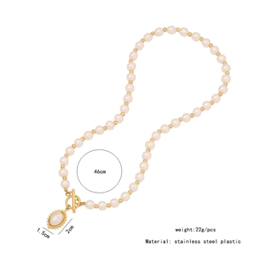 Collier à perles avec pendentif cœur, fermoir OT et spécifications de taille