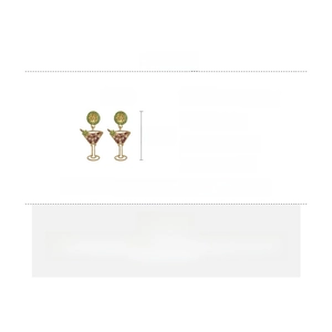 Detailed size specifications and weight for diamond-studded pearl cocktail glass earrings