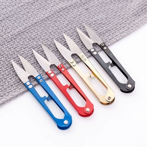 U-vormige draadknippers in blauw, rood, goud en zwart voor doe-het-zelf sieraden maken