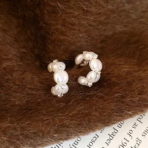 C-Form Künstliche Perlenohrstecker Legierung Strass Elegant Französisch Vintage Schmuck Für Frauen Mit Silbernem Ohrstecker
